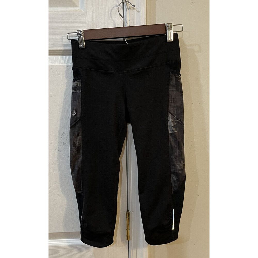 Athleta Women's XXS Cropped Leggings Black Pockets‎